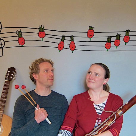 Singrid und Sebastian - Singen im Kindergarten